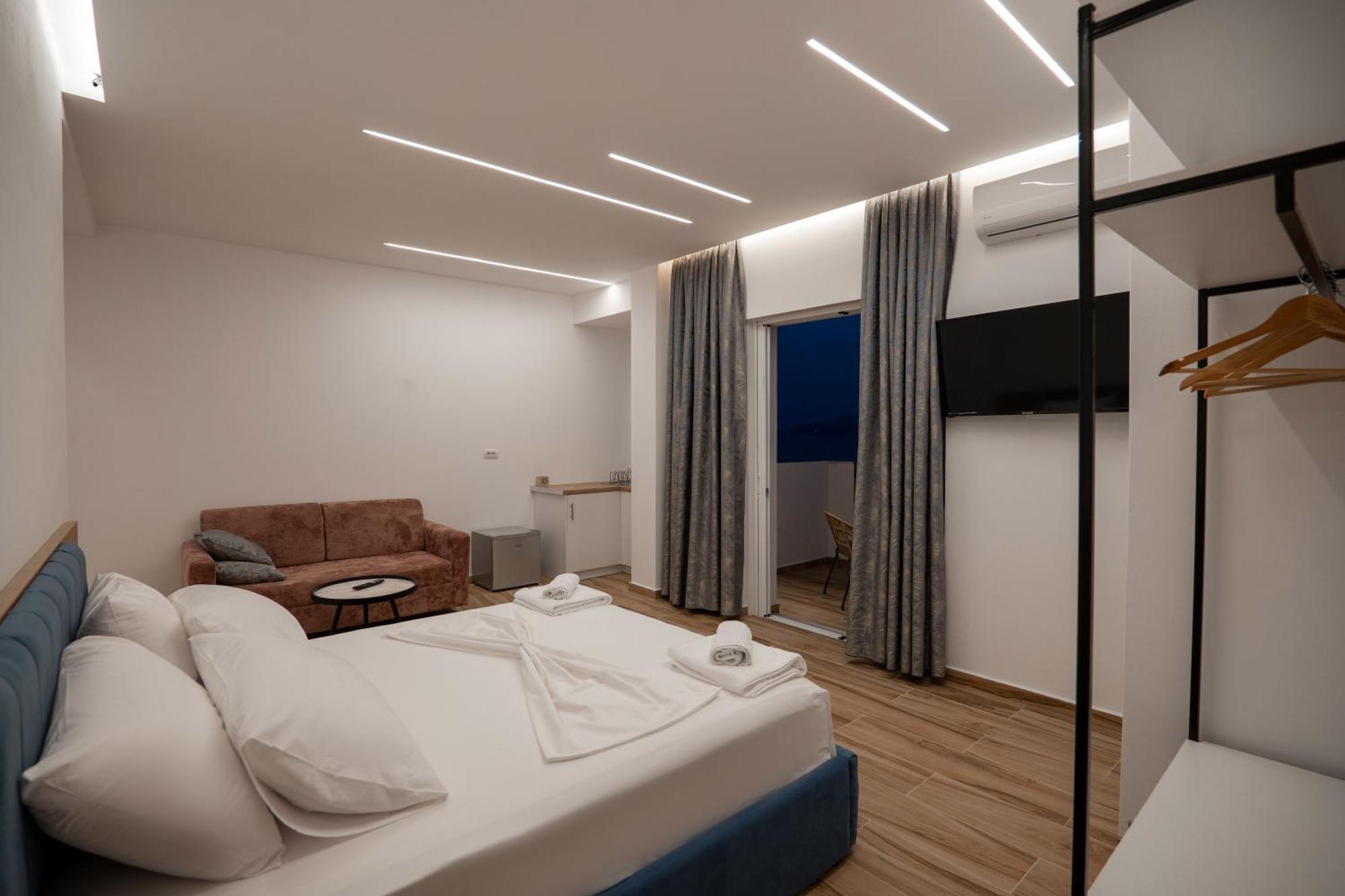 Vila Amare Sarande Luaran gambar